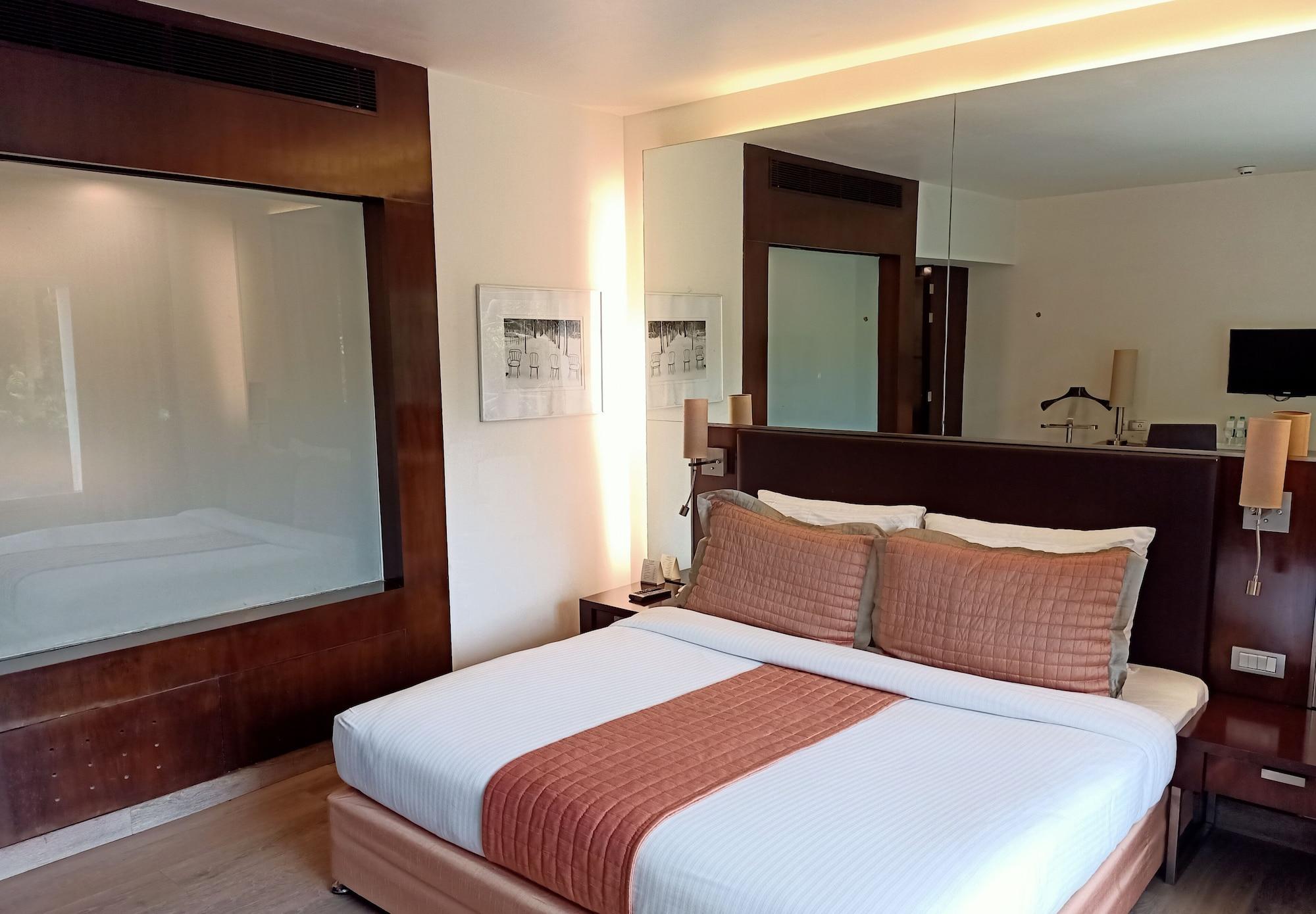 St Laurn Koregaon Park بونة المظهر الخارجي الصورة