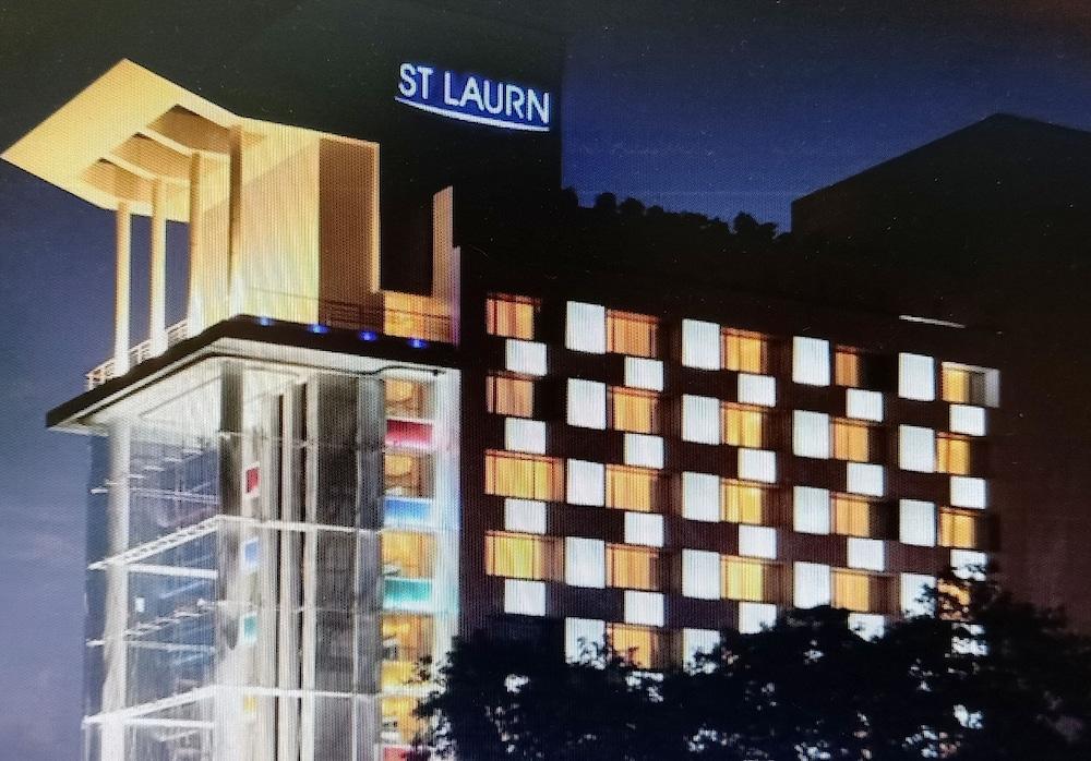 St Laurn Koregaon Park بونة المظهر الخارجي الصورة
