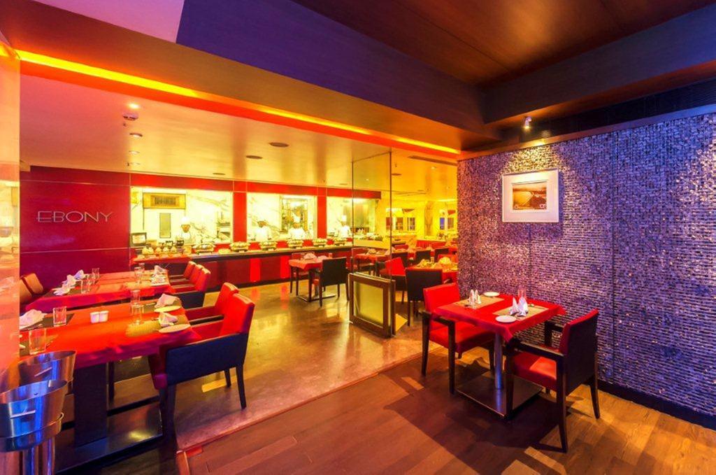 St Laurn Koregaon Park بونة المظهر الخارجي الصورة